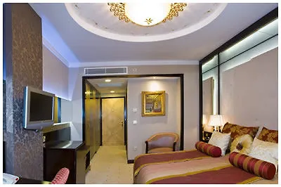 The Savoy Ottoman Palace