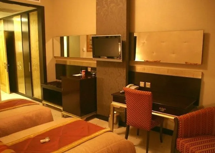 Hotel The Savoy Ottoman Palace