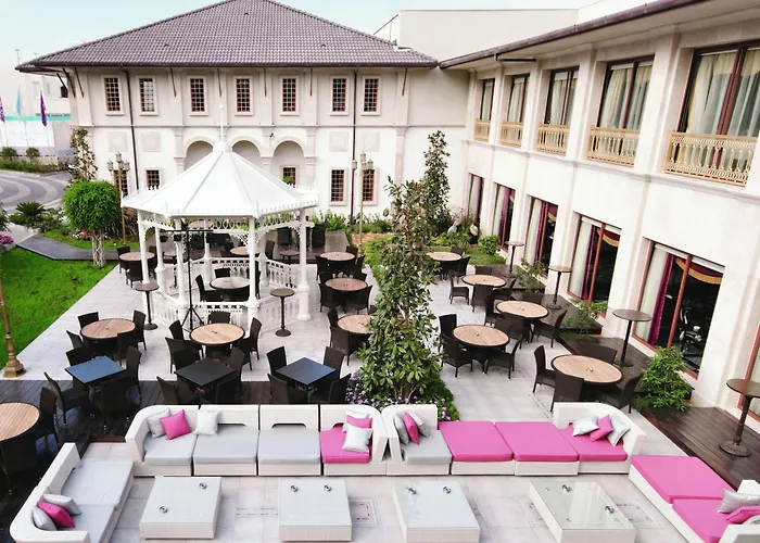 Hotel The Savoy Ottoman Palace